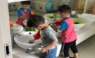 小班班务半学期工作总结最新6篇