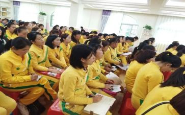 大班幼儿园保育员工作总结7篇