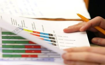 财务室述职报告范文8篇