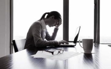 财务室上半年工作总结最新7篇