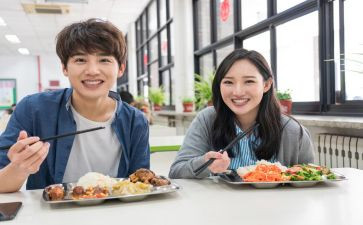 吃饭自己来小班教案7篇