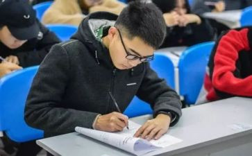 教师初级申请书范文7篇
