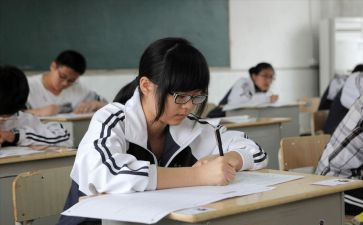 初中生活23事作文推荐6篇