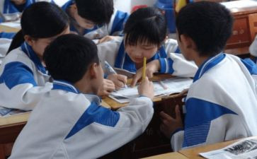 初中生助学金申请书格式范文6篇