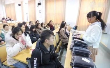 竞选大学班长演讲稿推荐8篇