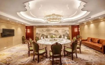 饭店的活动方案参考6篇