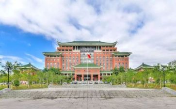 高校述职报告推荐5篇