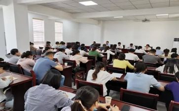 工作群演讲稿8篇