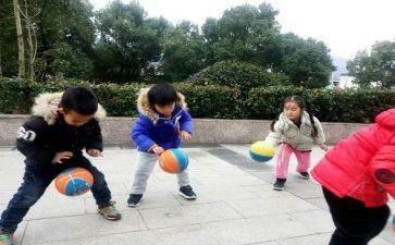 滚皮球小班体育教案5篇