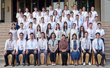家国情怀班会课教案6篇