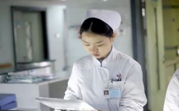 202年护士述职报告模板5篇
