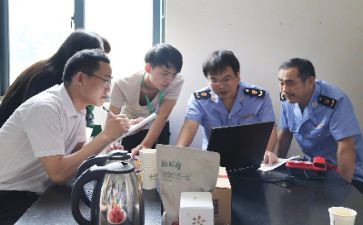 坚守初心个人事迹8篇