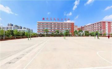 技校毕业档案自我鉴定6篇