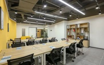 局办公室工作人员工作总结参考5篇