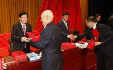 2024两优一先事迹材料8篇