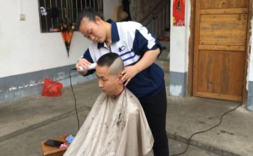 理发策划活动方案7篇