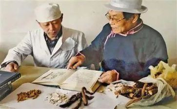 蒙医医生述职报告5篇