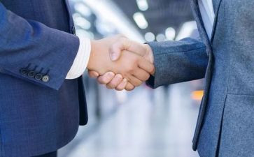 区商务局安全工作总结6篇