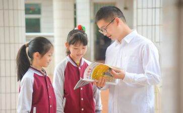 师生情作文600字5篇