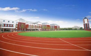 去学校演讲稿6篇