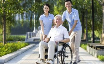 养老护理员个人年终总结5篇