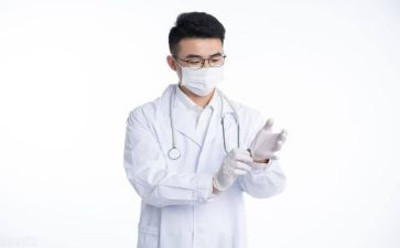 医师年自我鉴定推荐7篇