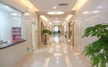 2024年医院工作述职报告精选6篇