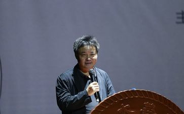 余华《活着》读后感400字6篇