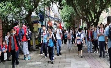 礼仪在校园的演讲稿8篇