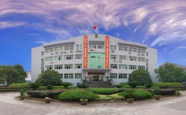 职校讲话稿8篇
