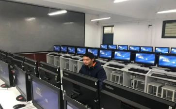 银行是中心工作总结8篇