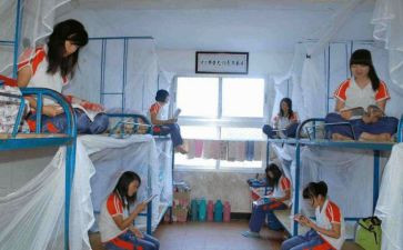 住校生不住校申请书6篇